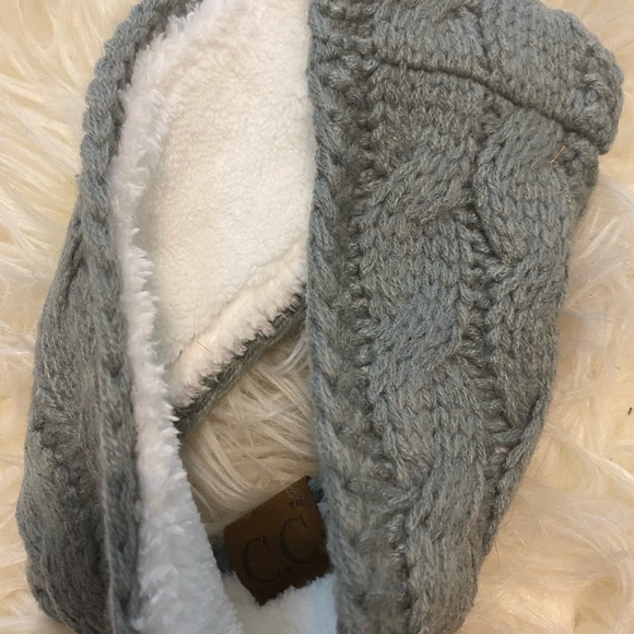 headband - Picture 1 of 2